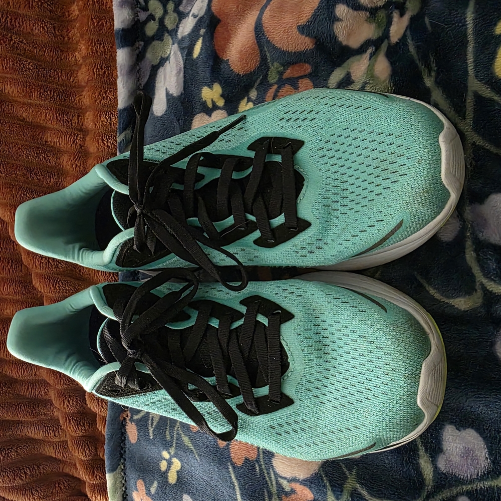 Saucony Women's Athletic Shoes - Mint and Black